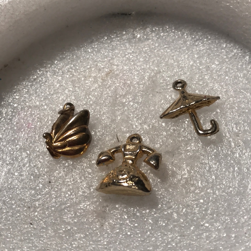 3 Tiny Charms